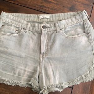 Size 30 free people green washed fringe jean shorts